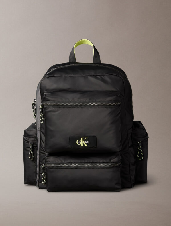Calvin Klein Jeans Accessories技術材質工裝風後背包